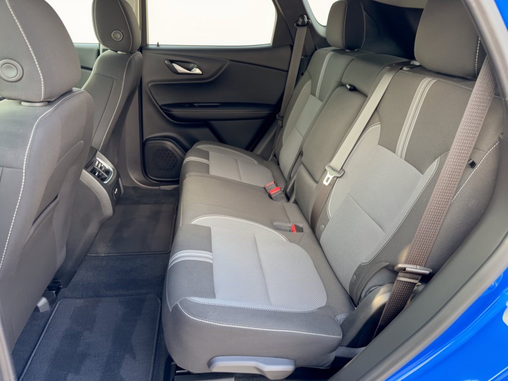 Certified 2024 Chevrolet Blazer LT w/ Convenience Package FWD image 25
