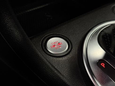 Used 2014 Volkswagen Beetle R-Line FWD image 46
