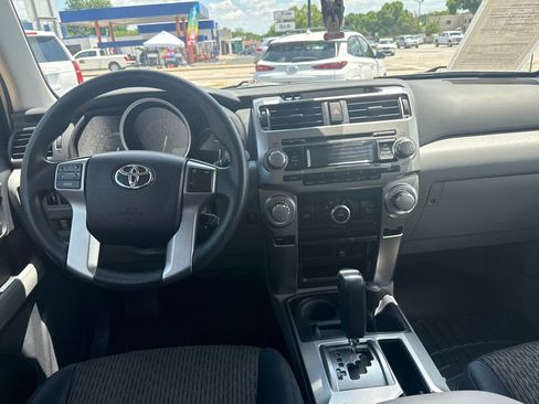 Used 2012 Toyota 4Runner SR5 w/ Convenience Pkg AWD/4WD image 15