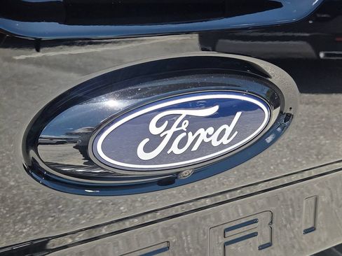 Used 2025 Ford Maverick XL w/ Equipment Group 102A AWD/4WD image 15