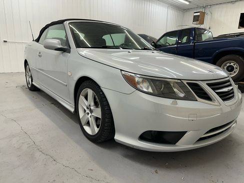 Used 2008 Saab 9-3 2.0T w/ Premium Package image 19