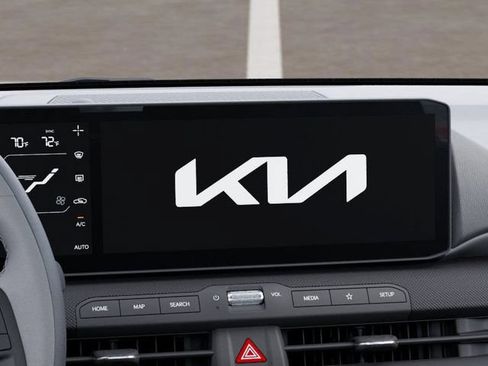 Used 2025 Kia K4 EX FWD image 20