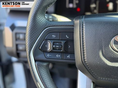 Used 2025 Toyota 4Runner SR5 image 22