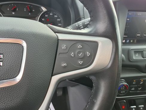 Used 2020 GMC Terrain SLE w/ Driver Convenience Package AWD/4WD image 15