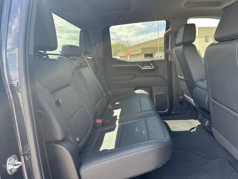 Certified 2025 GMC Sierra 1500 SLT AWD/4WD image 13