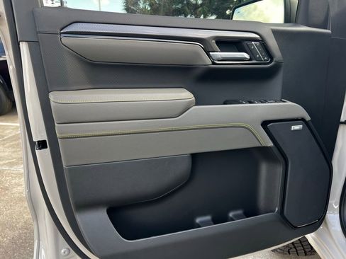 New 2026 Chevrolet Silverado 1500 ZR2 w/ LPO, Dark Essentials Package image 22