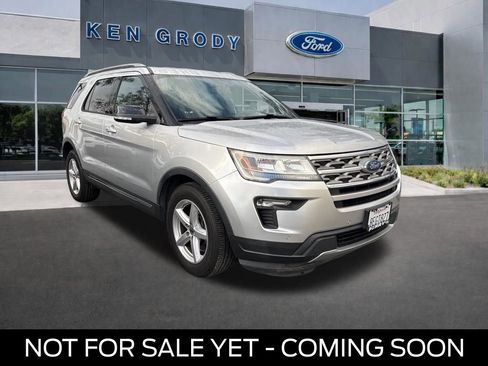 Used 2018 Ford Explorer XLT w/ Equipment Group 202A image 1