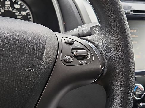 Certified 2021 Nissan Murano S image 20