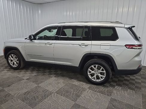 Used 2021 Jeep Grand Cherokee L Limited AWD/4WD image 4