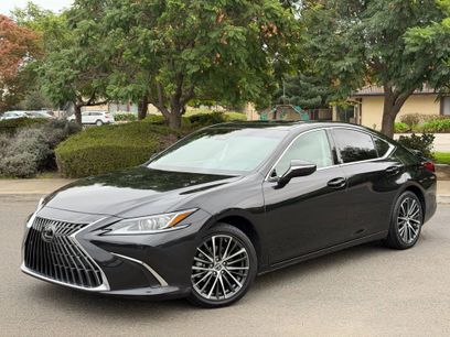 Used 2024 Lexus ES 300h F Sport