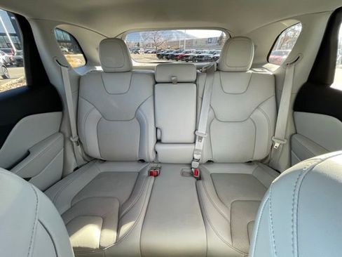 Used 2021 Jeep Cherokee Latitude Lux w/ Trailer Tow Group image 17