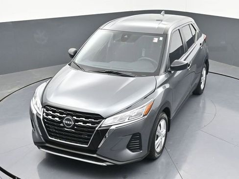 Used 2024 Nissan Kicks S FWD image 39