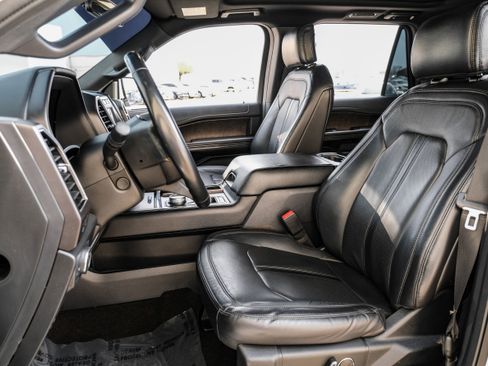 Used 2020 Ford Expedition Limited w/ Equipment Group 301A image 30