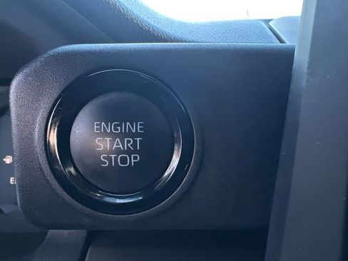 Certified 2024 Toyota Tacoma SR5 image 33