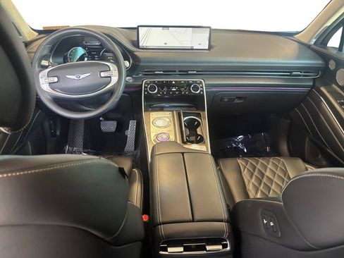 Used 2022 Genesis GV80 3.5T w/ Prestige Package 07 AWD/4WD image 11