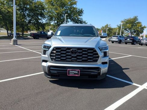 Used 2025 Toyota Sequoia Platinum w/ TRD Off-Road Package image 6