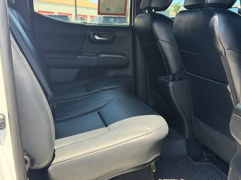 Used 2021 Toyota Tacoma TRD Pro AWD/4WD image 18