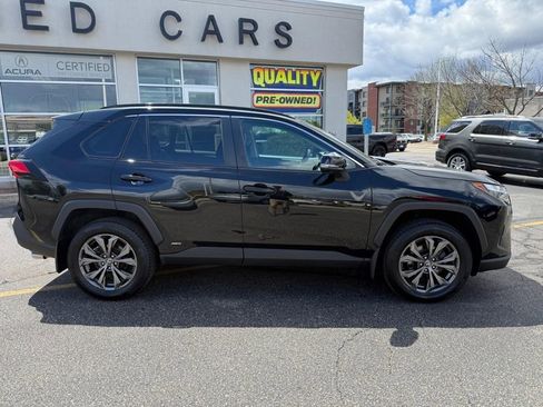Used 2023 Toyota RAV4 XLE Premium AWD/4WD image 2