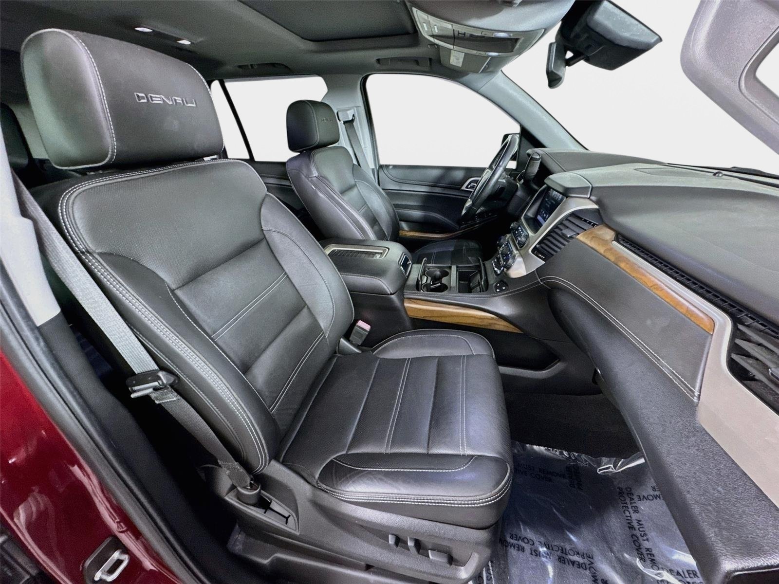 Certified 2020 GMC Yukon Denali w/ Denali Premium Package AWD/4WD image 29