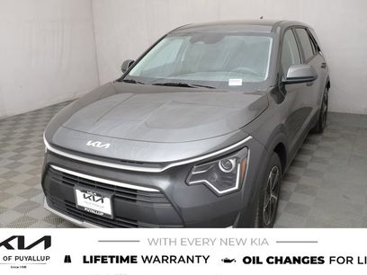 New 2026 Kia Niro LX