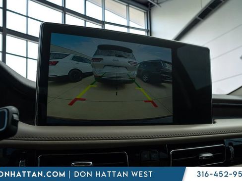 Used 2022 Lincoln Nautilus Reserve AWD/4WD image 8