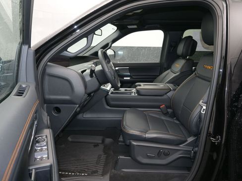 New 2026 Ford Expedition Tremor image 14