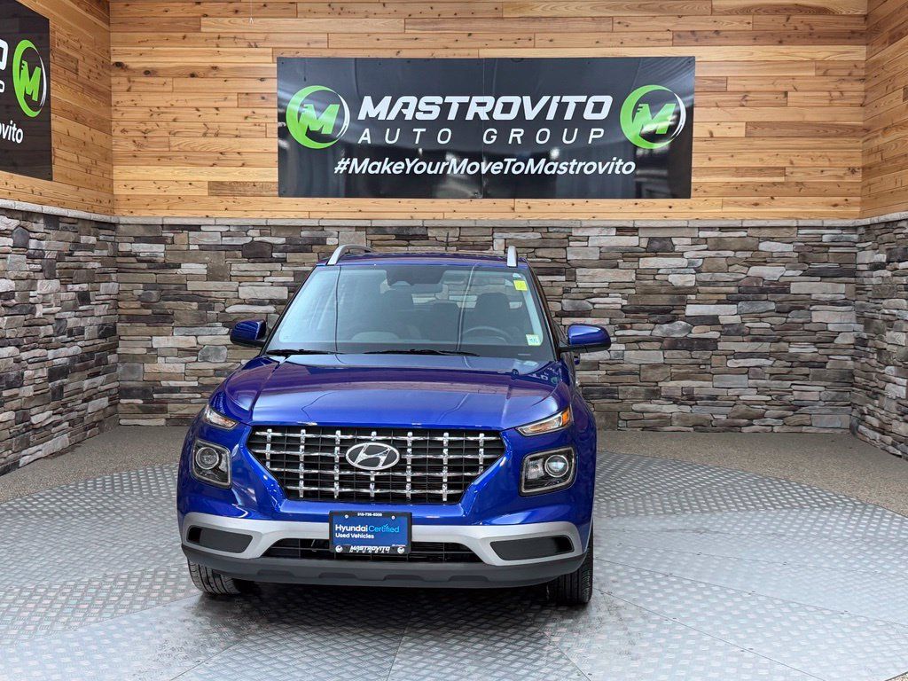 Used 2024 Hyundai Venue SEL FWD image 6