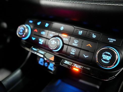 Used 2021 Dodge Durango SRT Hellcat w/ Black Package image 19