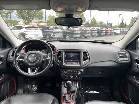 Used 2019 Jeep Compass Trailhawk AWD/4WD image 24