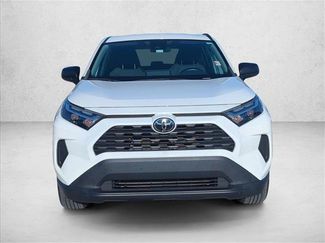 Used 2023 Toyota RAV4 LE FWD video 2