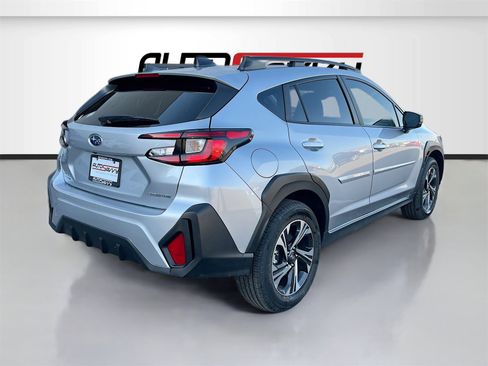 Used 2024 Subaru Crosstrek 2.0i Premium image 7
