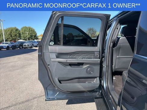 Used 2022 Ford Expedition Max Platinum image 24