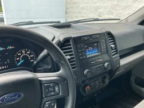 Used 2015 Ford F150 XL w/ Equipment Group 101A Mid AWD/4WD image 17