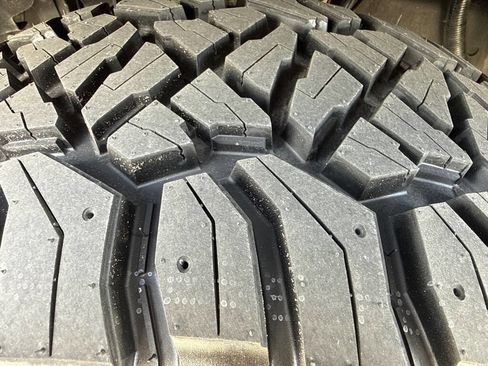 Used 2014 Ford F150 FX4 w/ Equipment Group 402A Luxury image 11