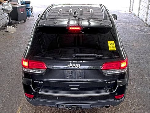 Used 2017 Jeep Grand Cherokee Limited w/ Trailer Tow Group IV AWD/4WD image 4