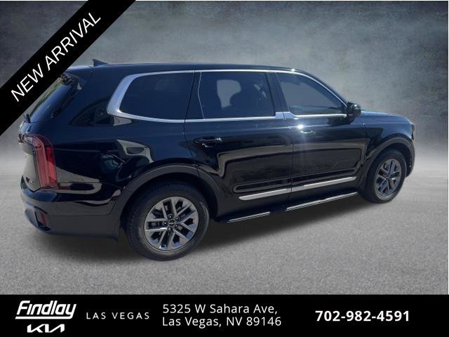 Certified 2024 Kia Telluride LX FWD image 3