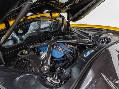 Used 2026 Chevrolet Corvette ZR1 w/ ZR1 Carbon Fiber Aero Package image 86