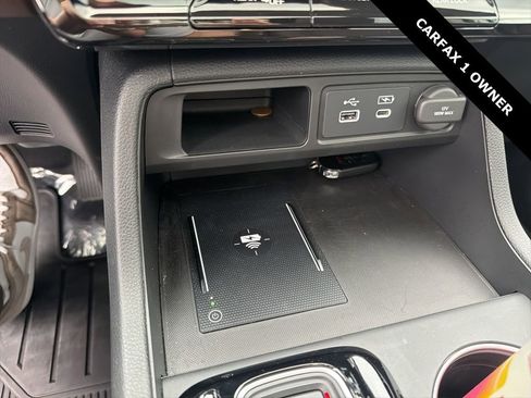 Used 2025 Honda Pilot Elite image 14