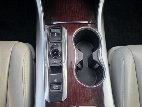 Used 2016 Acura TLX V6 4dr Sedan image 14
