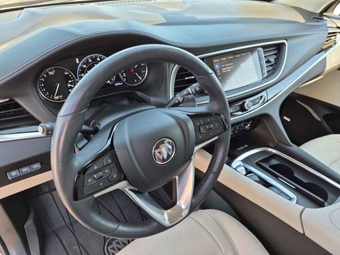 Used 2023 Buick Enclave Avenir w/ Avenir Technology Package AWD/4WD image 2