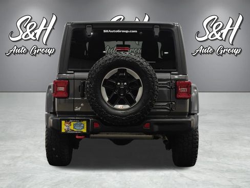 Used 2018 Jeep Wrangler Unlimited Rubicon AWD/4WD image 16