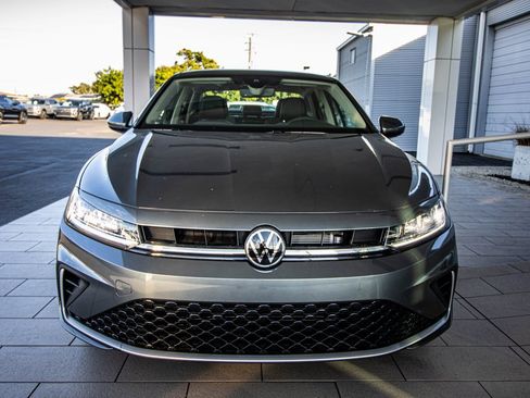 New 2026 Volkswagen Jetta SE image 8