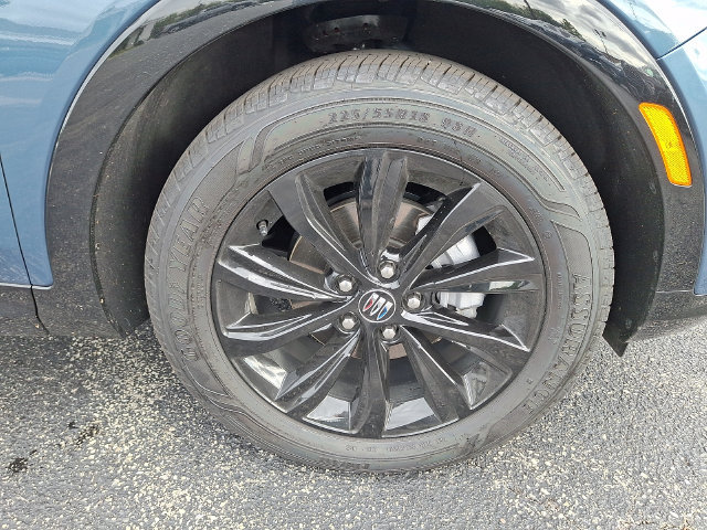 Used 2024 Buick Envista Sport Touring w/ Convenience I Package FWD image 8