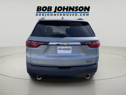 Used 2023 Chevrolet Traverse LT