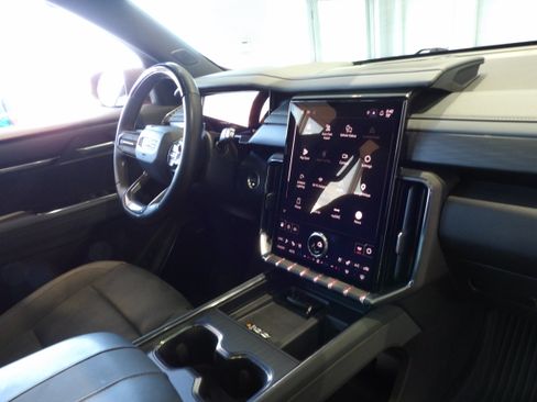 Used 2024 GMC Acadia AT4 w/ Super Cruise Package AWD/4WD image 26