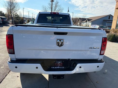 Used 2017 RAM 3500 Tradesman w/ Chrome Appearance Group image 9