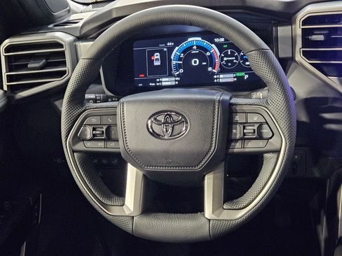 New 2026 Toyota Tundra Limited AWD/4WD image 15