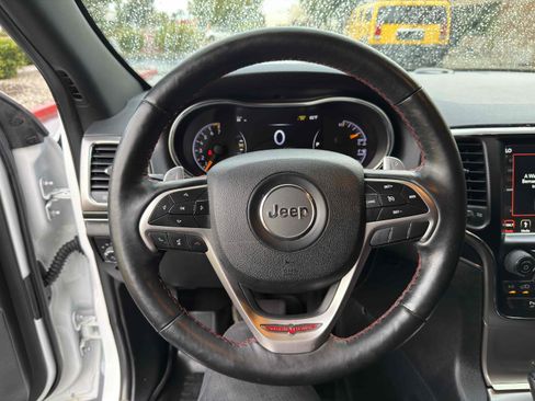 Used 2018 Jeep Grand Cherokee Trailhawk image 44