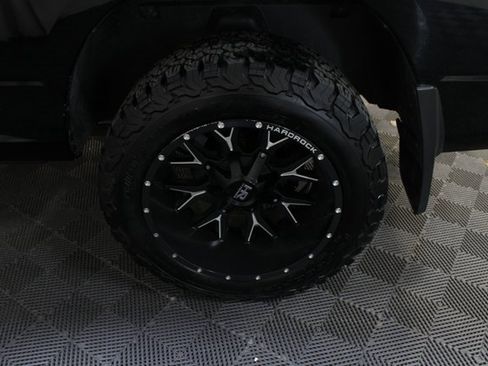 Used 2015 RAM 1500 Express image 25