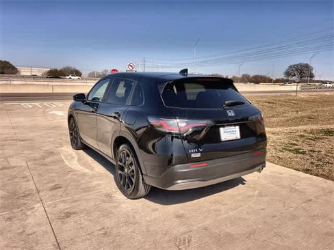 Certified 2023 Honda HR-V Sport image 5